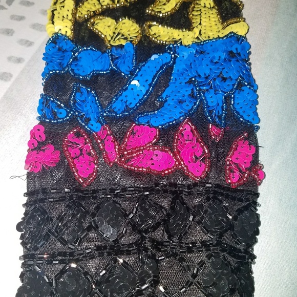 Dress - Picture 2 of 8